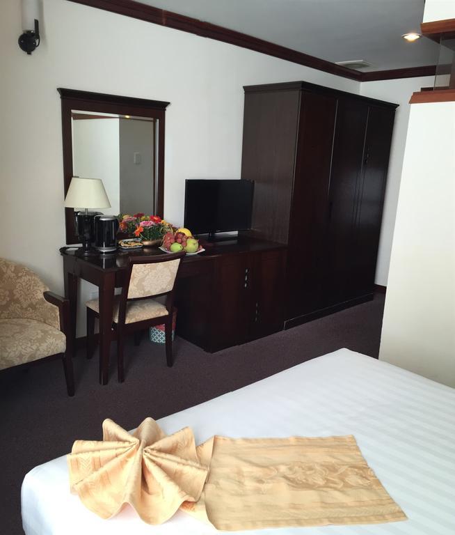 Dong Kinh A Hotel Thành Pho Ho Chí Minh Esterno foto