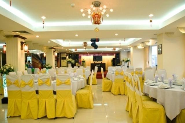 Dong Kinh A Hotel Thành Pho Ho Chí Minh Esterno foto